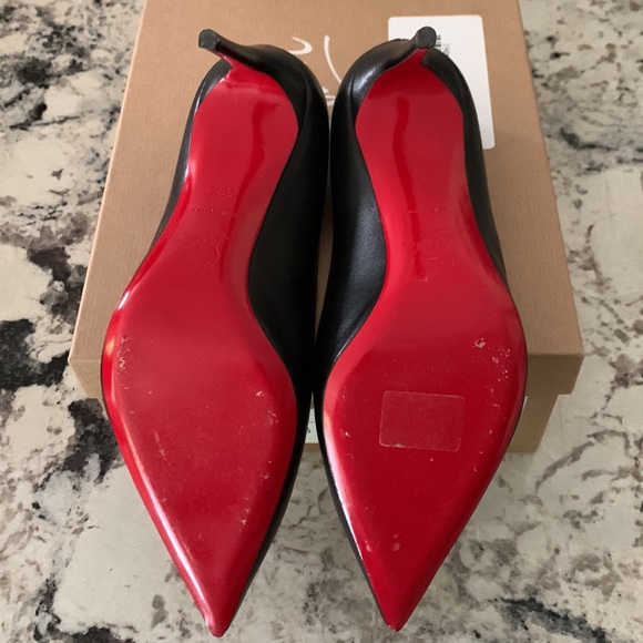 Christian Louboutin Kate pumps - Picture 5 of 7
